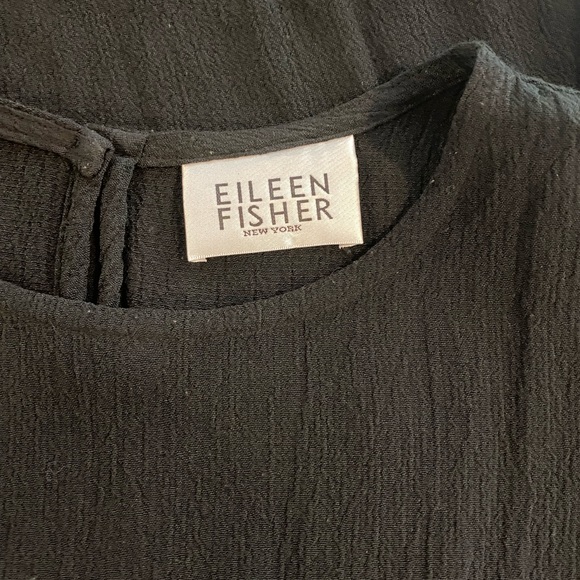 ⭐️Eileen Fisher rayon shell - Picture 4 of 4